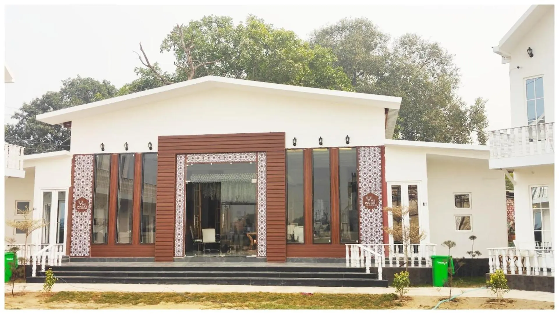Homestay Hotel Kashi Cottage Varanasi Near Kashi Vishwanath Temple & Ganga Ghat #Fully Air Conditioning #Free Wi-Fi #Restaurant #Parking #Premium Hotel In Varanasi India